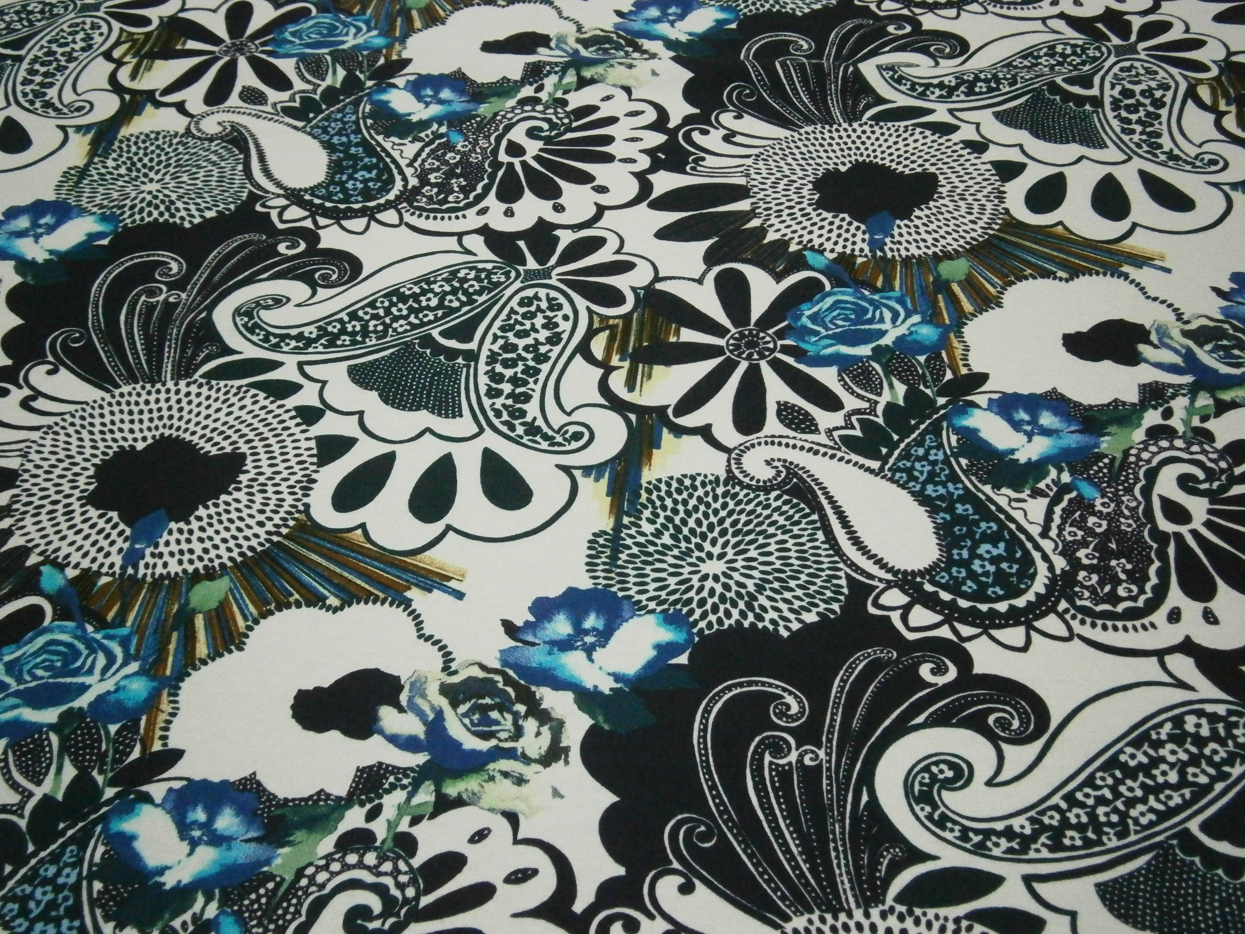 Viskozový úplet  Jessica