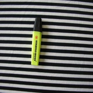 Pruhovaný viskozový úplet Pruh 1x1 cm modrá+ bílá 